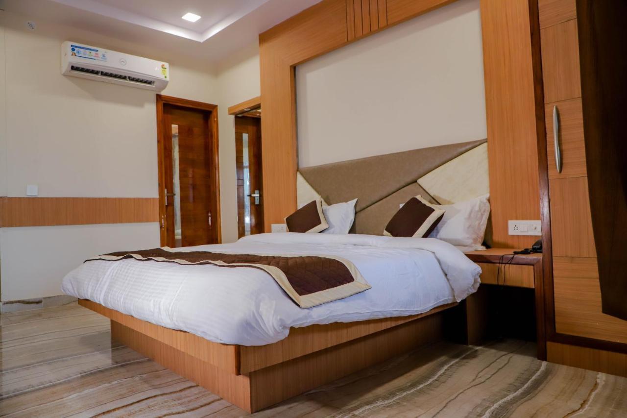 Komal Inn Pushkar Exterior photo
